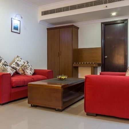 Hotel Saptagiri Haiderabad Buitenkant foto