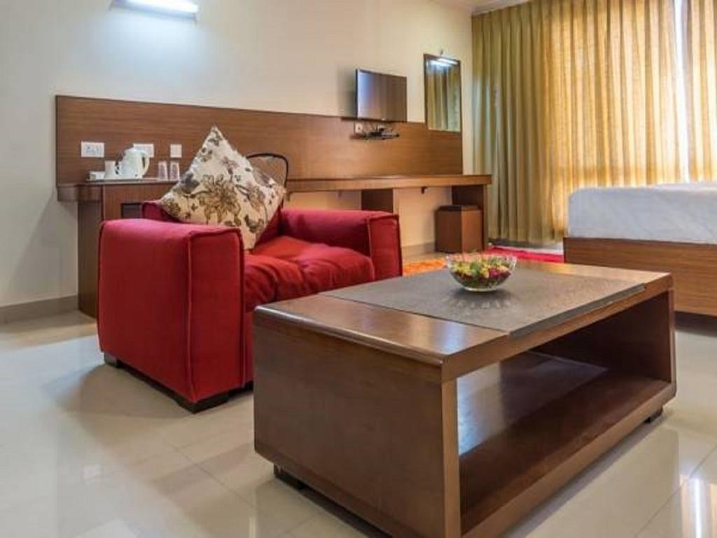 Hotel Saptagiri Haiderabad Buitenkant foto